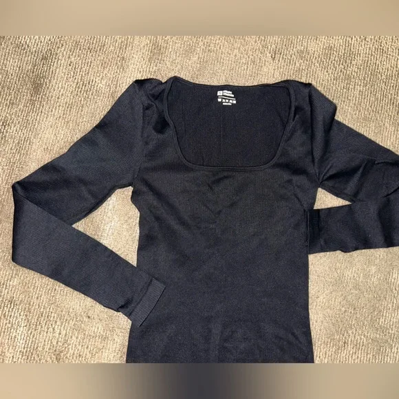 Full ribbed  BodySuit with tummy control - Picture 4 of 5